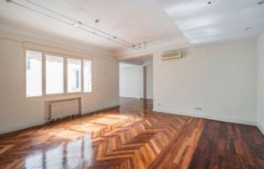 Piso en venta en pleno barrio de Almagro